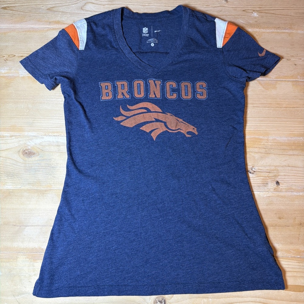 Nike Denver Broncos NFL Team Apparel Women's Small Navy Orange V Neck T Shirt